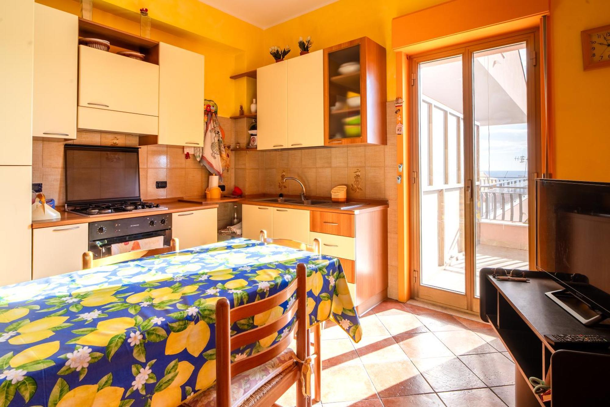 Goodmorning Apartment Santa Teresa Di Riva